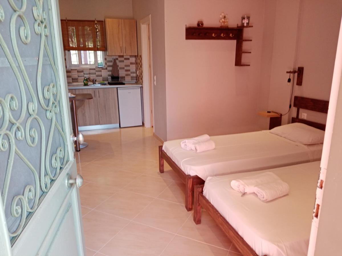 Maria Corfu Apartments Mesongí Eksteriør billede