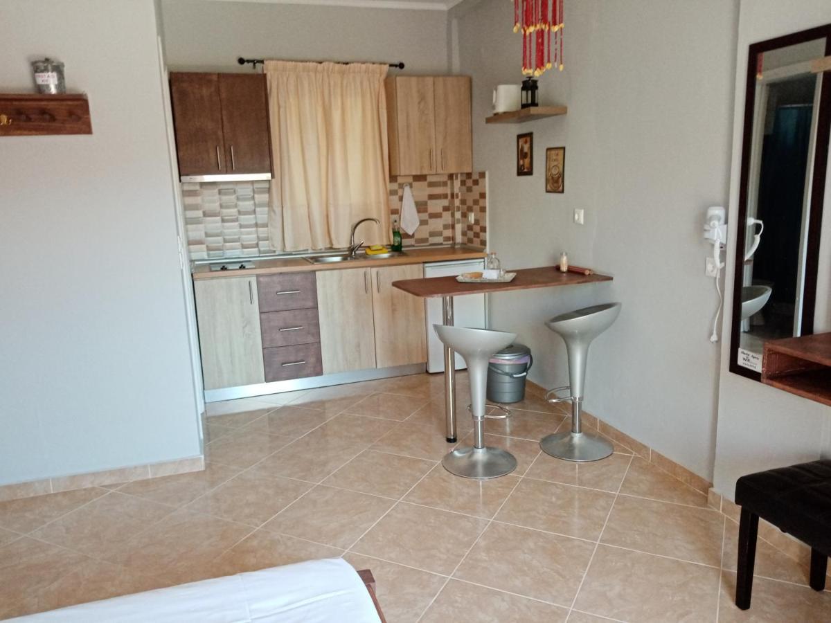 Maria Corfu Apartments Mesongí Eksteriør billede