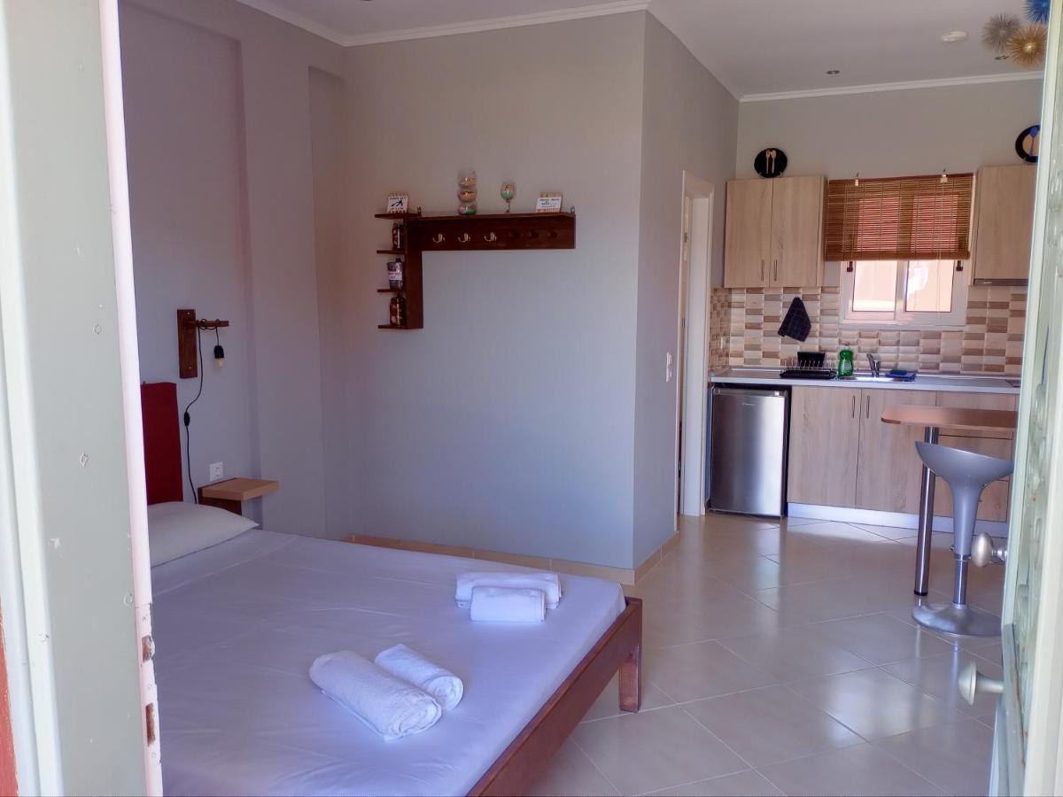 Maria Corfu Apartments Mesongí Eksteriør billede