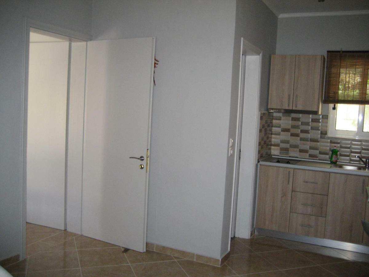 Maria Corfu Apartments Mesongí Eksteriør billede